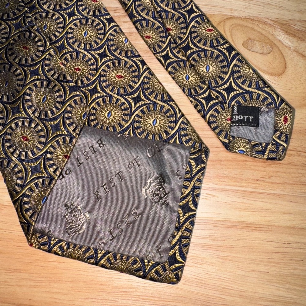 Robert Talbott Best Of Class Necktie Hand Made Nordstrom 100% Silk USA 60" x 4" - Picture 6 of 10